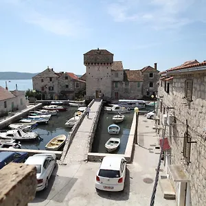 Apartments More , Kastela Croatia